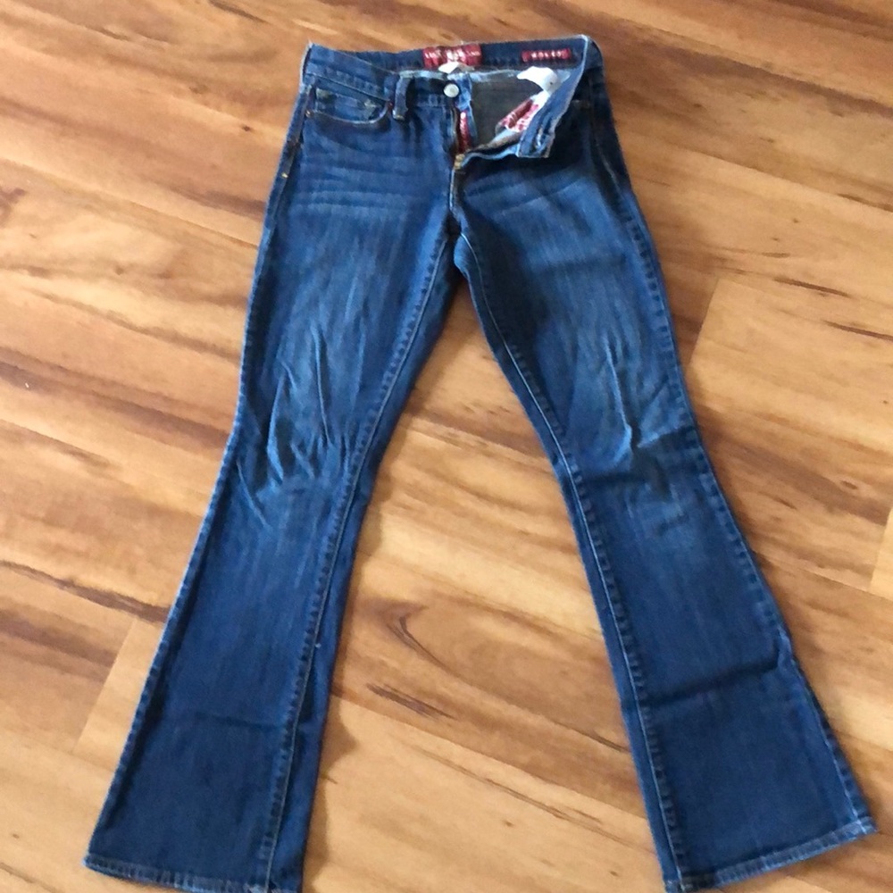 Lucky brand women’s blue Jean Sofia bootcut